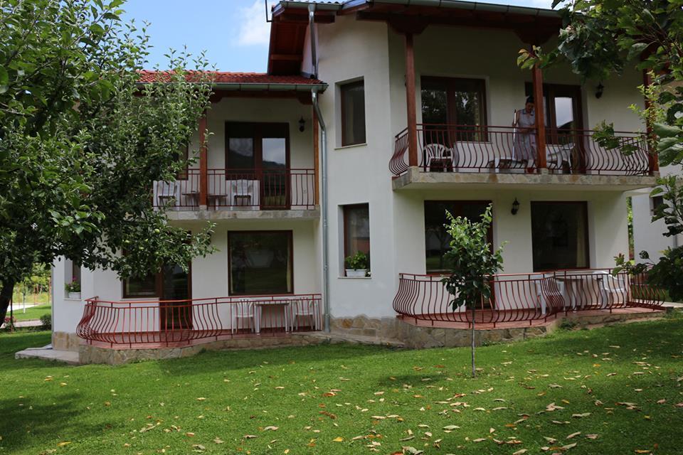 By The River Hotel Complex Balkanets  외부 사진