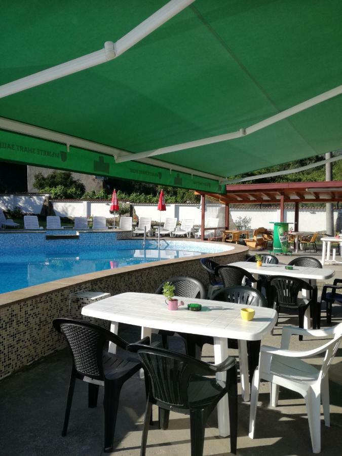 By The River Hotel Complex Balkanets  외부 사진