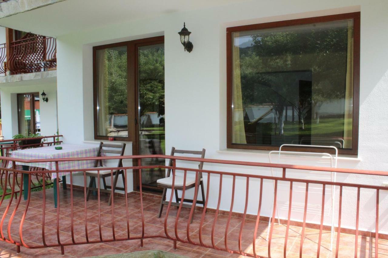 By The River Hotel Complex Balkanets  외부 사진
